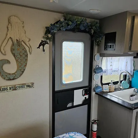 Hailey'S Beach-N-Bay Rv Resort Gilchrist Extérieur photo