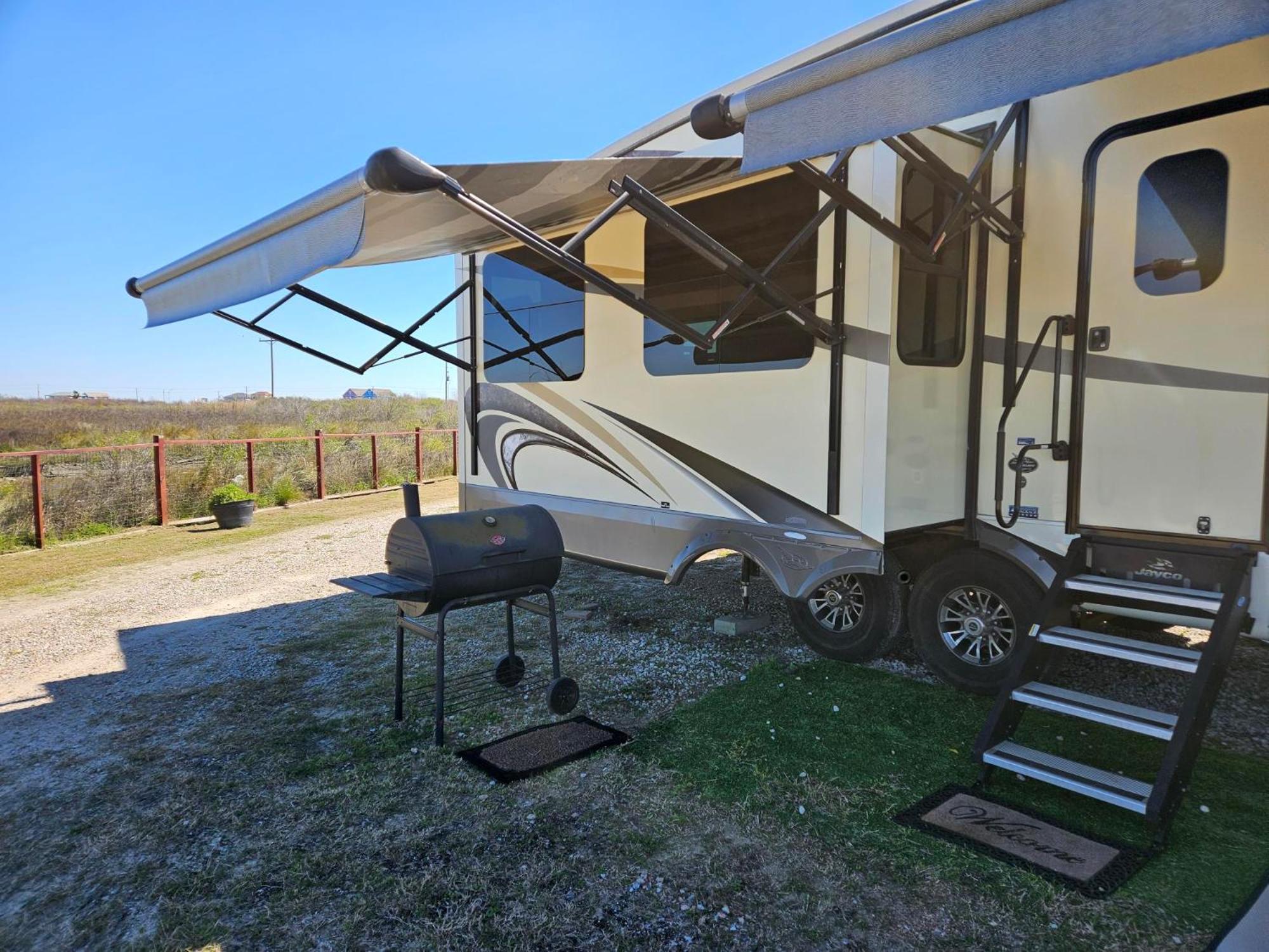 Campingplatz Hailey's Beach-n-bay Rv *
